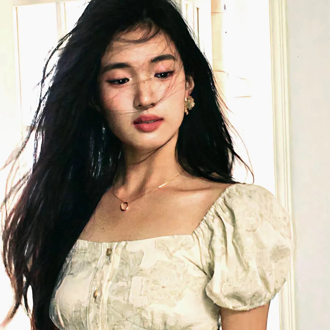 艳女证沉冤